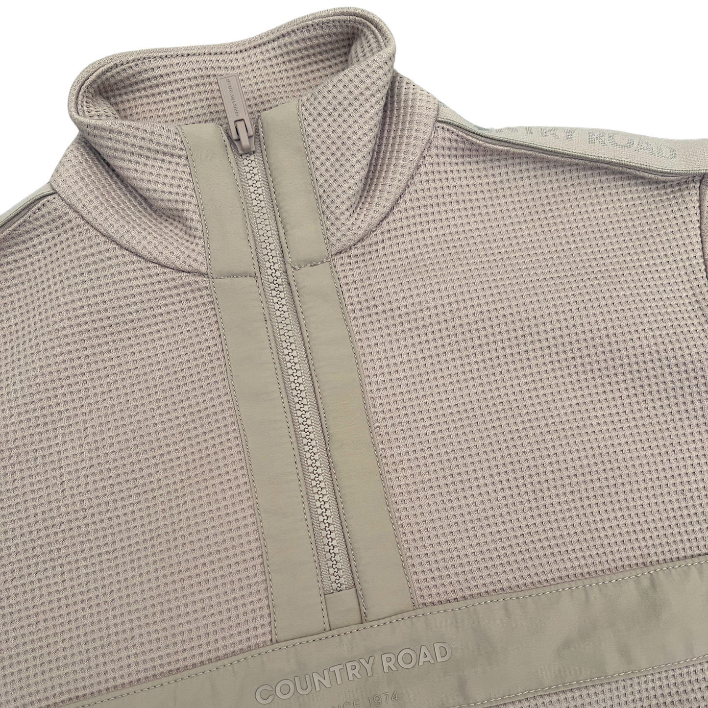 Country Road waffle splice sweat in almond - size 3
