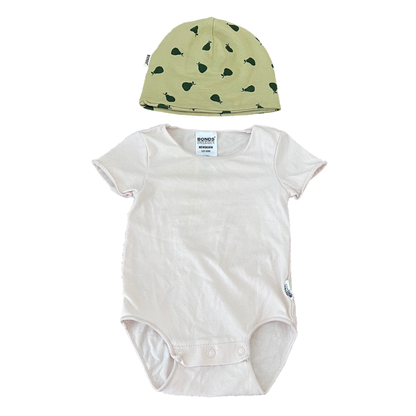 Bonds Organic Bodysuit & Hat - size 0000