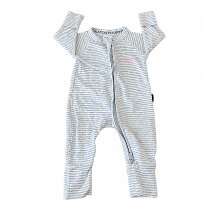Bonds Wondersuit in Grey Stripe - size 0000