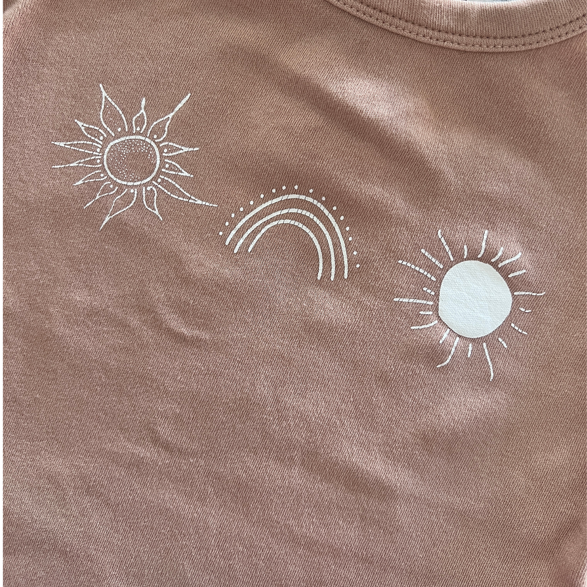 Aster & Oak Rainbow Sun Tee - size 1