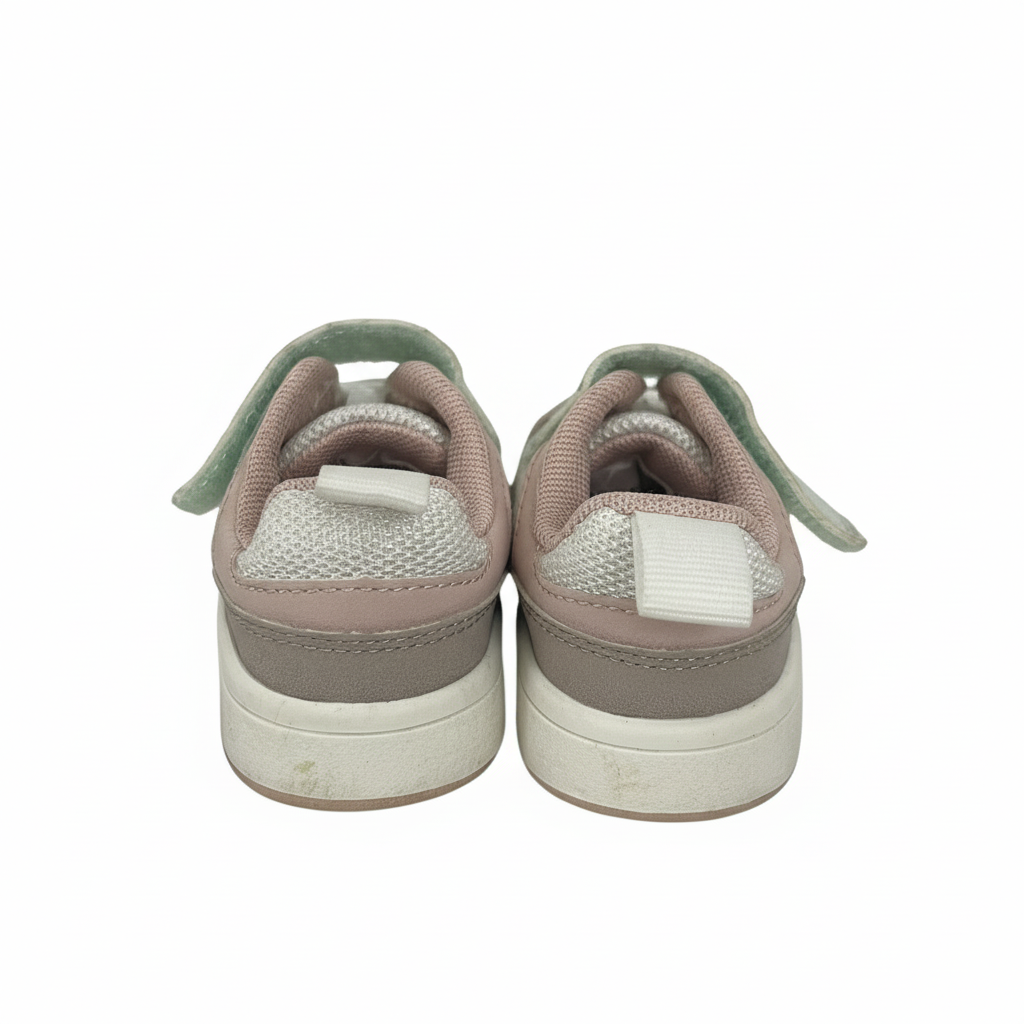 H+M trainers - size EU 18/19 image 2