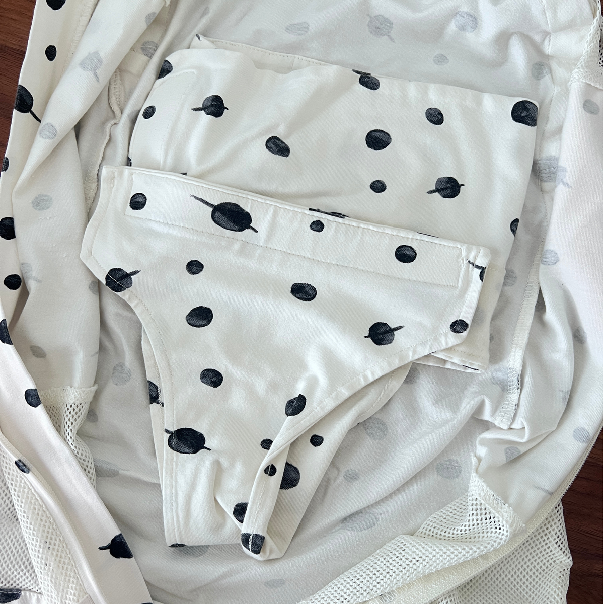 Happiest Baby Sleepea® 5-Second Swaddle 0.5 TOG - size medium