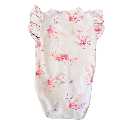 Snuggle Hunny Coral Short Sleeve Organic Bodysuit with Frill - size 0