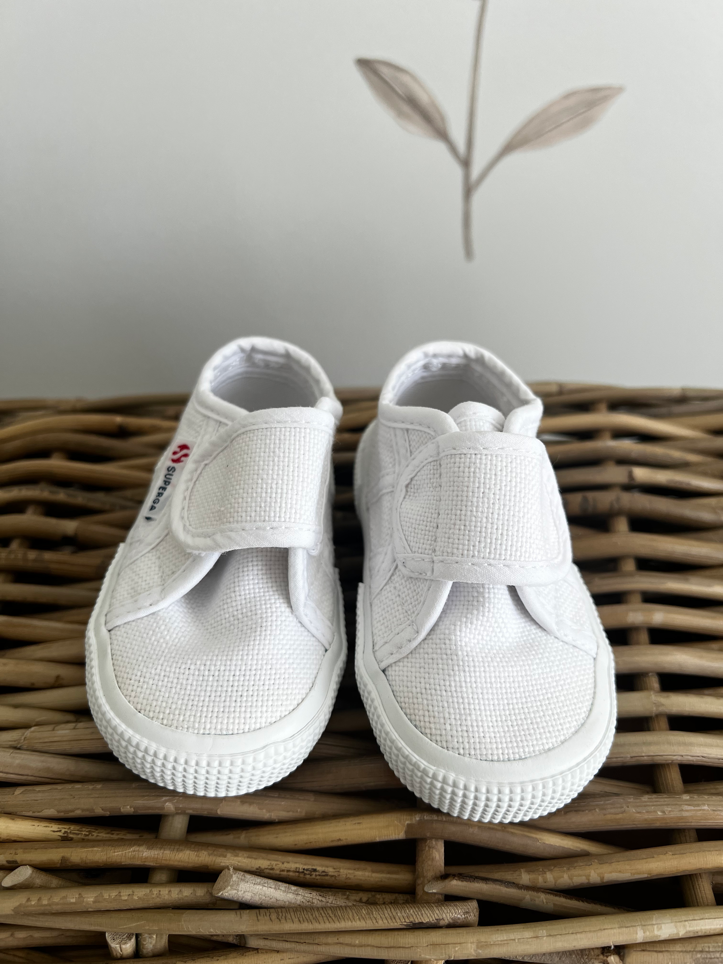 Superga white bstrap shoes - size EU 19 image 1