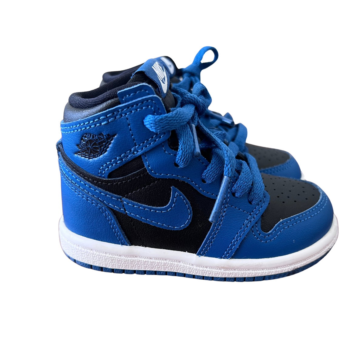 Nike Air Jordan 1 Toddler Retro High OG Sneakers - size EU 22