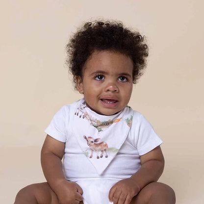 Snuggle Hunny farm dribble bib image 2