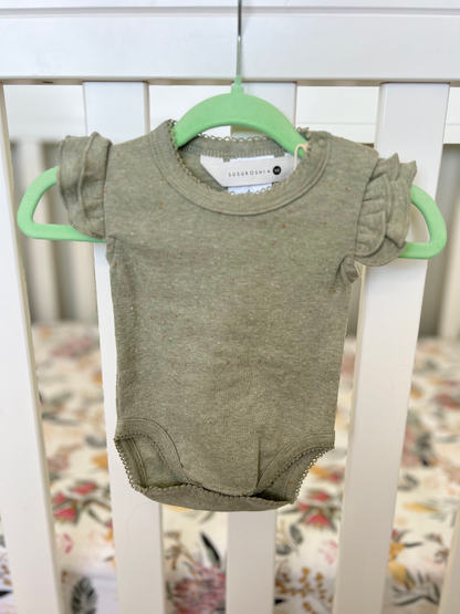 Susukoshi flutter suit in sage speckled - size 0000 image 4