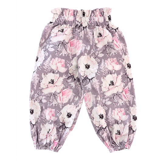 Zay and Lily's Boutique floral harem pants - size 2 image 0