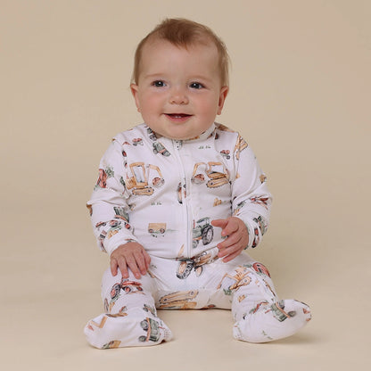 Snuggle Hunny diggers and tractors organic sleepsuit zip footie - size 0000 image 2