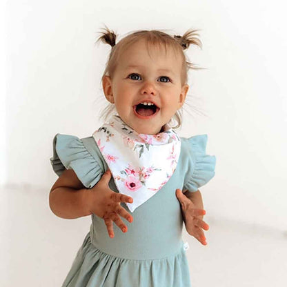 Snuggle Hunny camille dribble bib image 2
