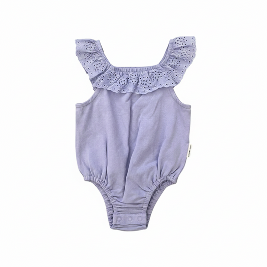 Country Road organic cotton broderie trim bodysuit - size 0000 image 0
