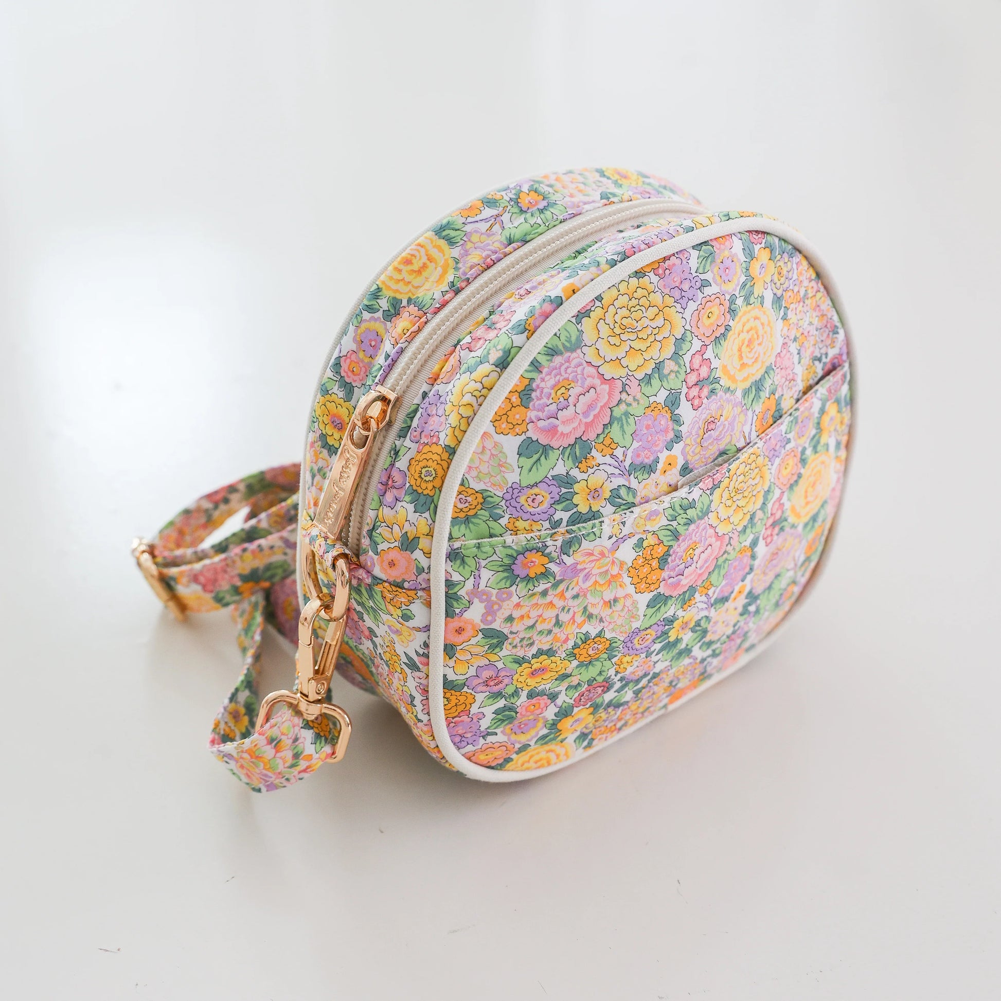 Josie Joan's Audrey crossbody messenger bag image 0