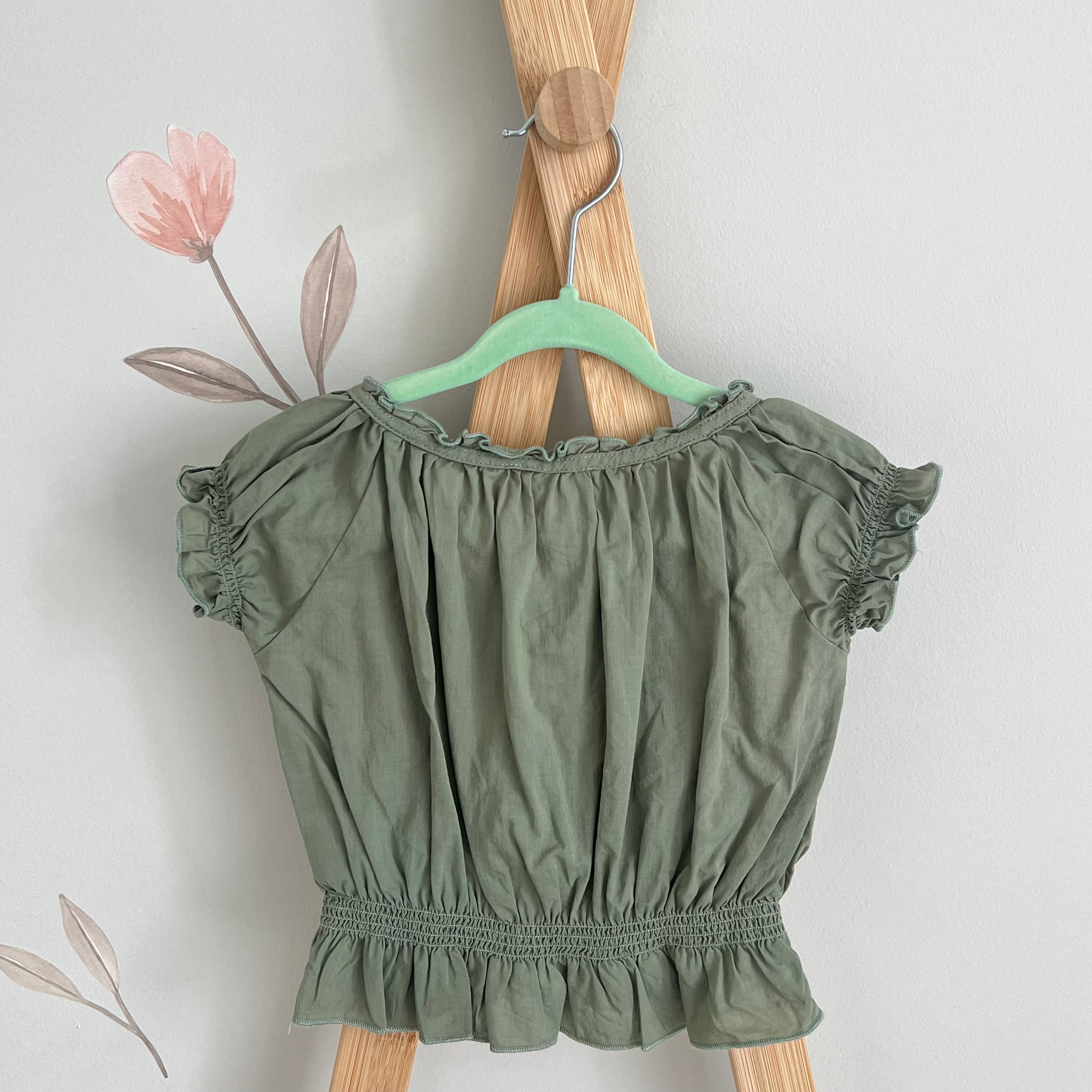 Little Auguste embroidered crop top - size 1-2 image 1