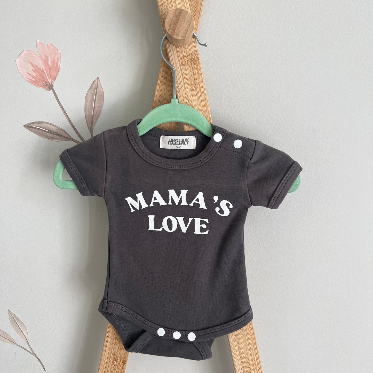 Bencer and Hazelnut mama's love bodysuit - size 0000 image 0